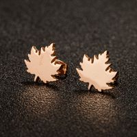 1 Pair Lady Modern Style Sweet Maple Leaf Solid Color Notes Polishing Plating 304 Stainless Steel 18K Gold Plated Ear Studs main image 3