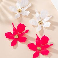 1 Pair Glam Solid Color Flower Synthetic Resin Zinc Alloy Drop Earrings main image 2