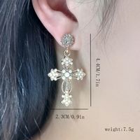 1 Pair Classical Baroque Style Cross Hollow Out Inlay Alloy Artificial Rhinestones Artificial Diamond Drop Earrings main image 2