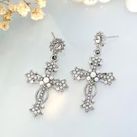 1 Pair Classical Baroque Style Cross Hollow Out Inlay Alloy Artificial Rhinestones Artificial Diamond Drop Earrings main image 4