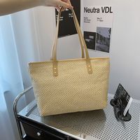 Women's Medium Straw Solid Color Vacation Beach Zipper Tote Bag main image 5