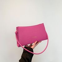 Women's Medium Pu Leather Solid Color Vintage Style Classic Style Zipper Shoulder Bag main image 2