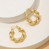 1 Paar Elegant Klassischer Stil Twist Überzug Kupfer 18 Karat Vergoldet Ohrringe main image 3