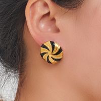 1 Pair Casual Simple Style Round Spiral Stripe Enamel Plating 304 Stainless Steel 18K Gold Plated Ear Studs main image 4