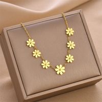 Simple Style Flower Titanium Steel Necklace 1 Piece main image 3