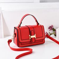 Internet Celebrity Small Bag For Women 2021 New Fashionable Stylish Messenger Bag Korean Style Shoulder Feeling Small Square Bag For Delivery sku image 1