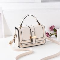 Internet Celebrity Small Bag For Women 2021 New Fashionable Stylish Messenger Bag Korean Style Shoulder Feeling Small Square Bag For Delivery main image 1