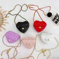Girl's Small Pu Leather Solid Color Fashion Chain Heart Shape Zipper Crossbody Bag main image 6