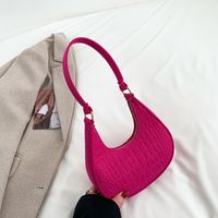 Women's Small All Seasons Felt Solid Color Streetwear Dumpling Shape Zipper Shoulder Bag Underarm Bag sku image 4