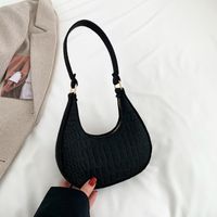 Women's Small All Seasons Felt Solid Color Streetwear Dumpling Shape Zipper Shoulder Bag Underarm Bag sku image 3