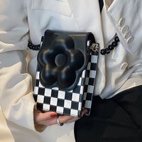 Women's Small Pu Leather Flower Streetwear Magnetic Buckle Crossbody Bag main image 8