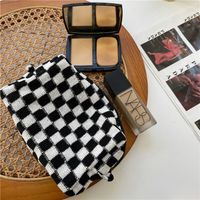 Women's Small All Seasons Knit Plaid Classic Style Square Zipper Cosmetic Bag sku image 1