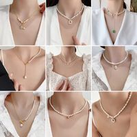 Simple Style Geometric Leaf Smiley Face Alloy Pearl Necklace 1 Piece main image 2