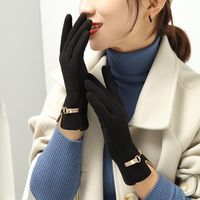Women's Fashion Solid Color Velvet Polyester Gloves 1 Pair main image 5