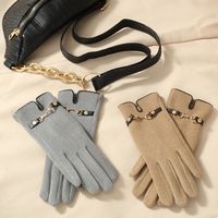 Women's Fashion Solid Color Velvet Polyester Gloves 1 Pair main image 6
