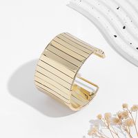 Iron Elegant Luxurious Twist Plating Spiral Stripe Bangle main image 6