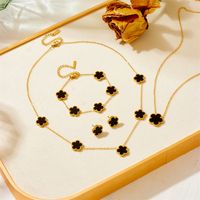 Wholesale Retro Simple Style Flower Titanium Steel Inlay Artificial Gemstones Bracelets Earrings Necklace main image 1