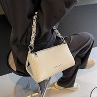 Women's Pu Leather Solid Color Streetwear Sewing Thread Chain Zipper Crossbody Bag sku image 2