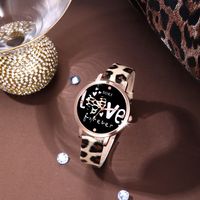 Casual Leopard Buckle Quartz Women's Watches main image 6