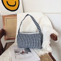 Women's Small Polyester Houndstooth Fashion Cylindrical Zipper Underarm Bag sku image 3