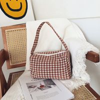 Women's Small Polyester Houndstooth Fashion Cylindrical Zipper Underarm Bag sku image 1
