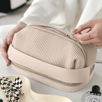 Women's Small All Seasons Pu Leather Solid Color Fashion Square Zipper Cosmetic Bag main image 1