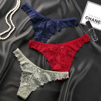 Solid Color Lightweight Lace Low Waist Thong Panties main image 5