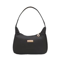 Women's Medium All Seasons Pu Leather Solid Color Elegant Classic Style Dumpling Shape Zipper Shoulder Bag Handbag main image 4