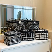 Streetwear Houndstooth Leopard Checkered Canvas Polyester Square Makeup Bags main image 1