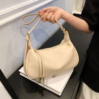 Women's All Seasons Pu Leather Classic Style Shoulder Bag main image 3