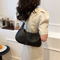Women's All Seasons Pu Leather Classic Style Shoulder Bag main image 7