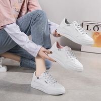 Women's Casual Stripe Round Toe Sports Shoes main image 5
