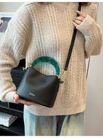 Women's Small All Seasons Pu Leather Solid Color Basic Bucket Lock Clasp Handbag main image 5