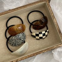Vintage Style Checkered Arylic Hair Tie main image 3