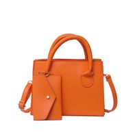 Women's All Seasons Pu Leather Solid Color Elegant Streetwear Square Zipper Square Bag main image 4