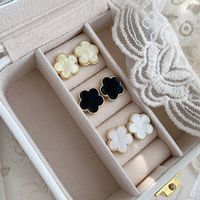 Wholesale Jewelry Simple Style Flower Alloy Gold Plated Plating Ear Studs main image 2