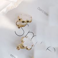 Wholesale Jewelry Simple Style Flower Alloy Gold Plated Plating Ear Studs sku image 8