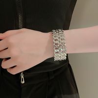 Exaggerated Luxurious Solid Color Alloy Chain Women's Bangle main image 6
