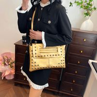 Women's Pu Leather Solid Color Streetwear Sewing Thread Magnetic Buckle Flip Cover Shoulder Bag main image 8