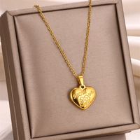304 Stainless Steel 18K Gold Plated MAMA Simple Style Classic Style Plating Heart Shape Pendant Necklace main image 3