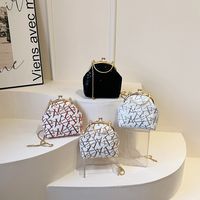 Women's Pu Leather Gauze Solid Color Classic Style Sequins Clipped Button Dome Bag main image 5