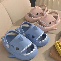 Kid's Casual Cartoon Round Toe Crocs Slippers main image 3