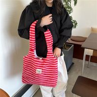 Women's Fleece Stripe Classic Style Square Magnetic Buckle Shoulder Bag main image 4