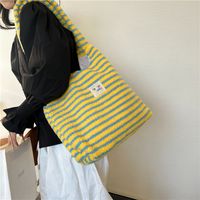 Women's Fleece Stripe Classic Style Square Magnetic Buckle Shoulder Bag sku image 1