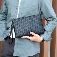 Men's Solid Color Pu Leather Weave Zipper Clutch Bag main image 4