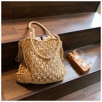 Women's Medium Straw Solid Color Vacation Beach Tassel Weave Square String Shoulder Bag Handbag main image 2