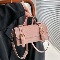 Women's Medium Pu Leather Solid Color Classic Style Square Magnetic Buckle Shoulder Bag main image 3