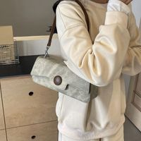 Women's Medium Pu Leather Solid Color Streetwear Magnetic Buckle Underarm Bag main image 4