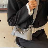 Women's Medium Pu Leather Solid Color Classic Style Streetwear Zipper Crossbody Bag main image 3