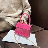 Women's Small Pu Leather Solid Color Fashion Square Magnetic Buckle Crossbody Bag main image 5
